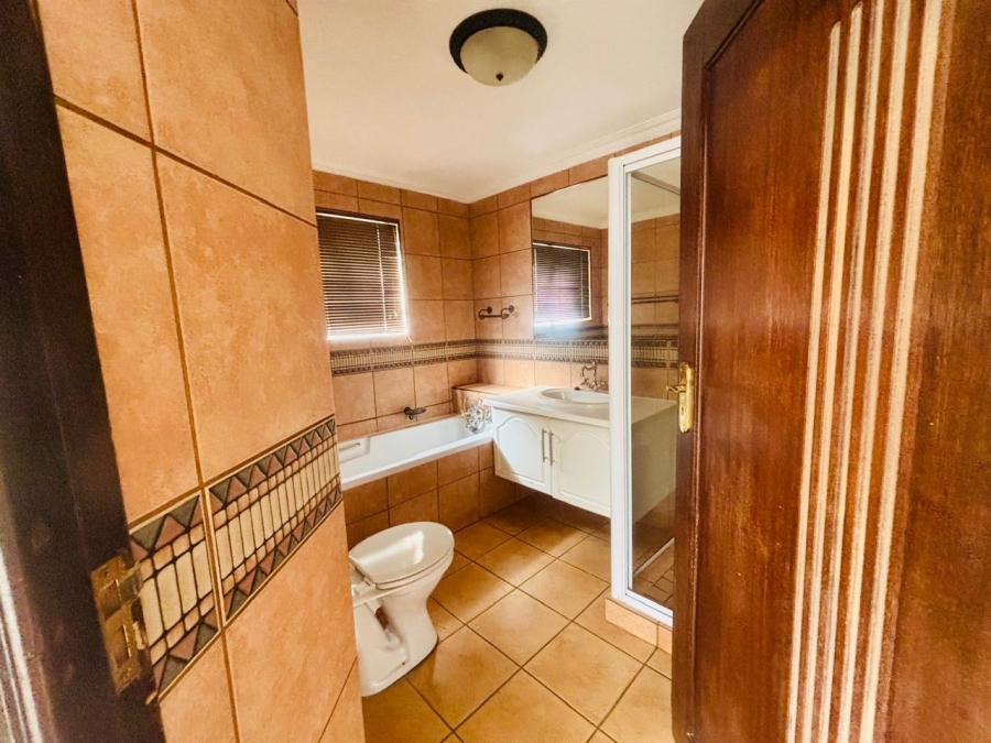 3 Bedroom Property for Sale in Dan Pienaar Free State